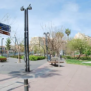 *** Hotel del amor Casita Amarilla España