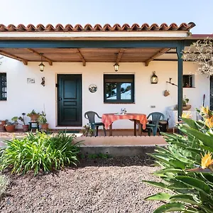  Сasa de vacaciones Live La Laguna Casita Vieja España